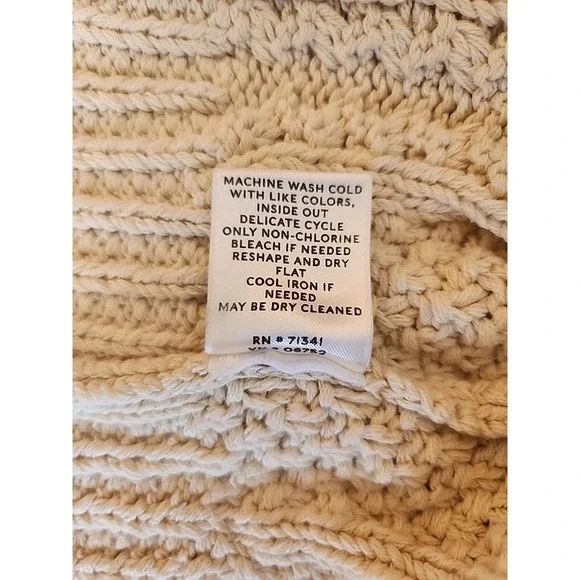 LL Bean Signature Fisherman Sweater Chunky Cable Knit Cottage Cream Womens Sz S - Picture 11 of 11